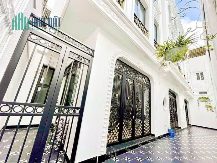 Bán nhà xây mới tinh phố Đông Khê, 45m 4 tầng full nôi thất GIÁ 3.69 tỉ ngõ nông