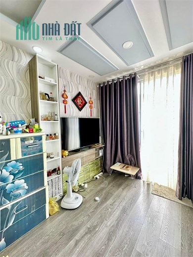 Nhà ngộp Trịnh Đình Thảo, Phú Trung, Tân Phú – 42m2, 5 tầng, chỉ 4.7 tỷ
