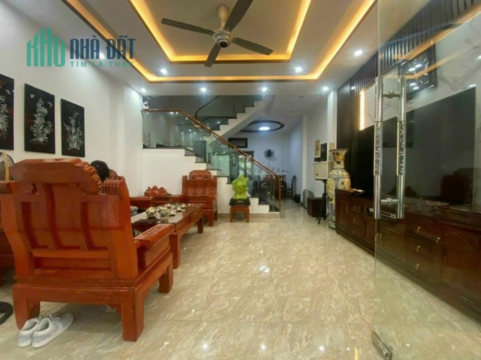 NHÀ 3 TẦNG DÂN XÂY ĐỘC LẬP 50m x 3 tầng sân cổng, Bùi Thị Từ Nhiên, Đông Hải, Hải An
