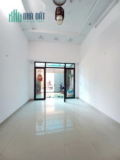 Căn nhà độc lập 3,5 tầng lô góc, mặt ngõ 4m Vĩnh Niệm, Lê Chân.