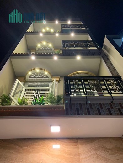 bán Nhà 4 Tầng. Mặt tiền đường 5, P. Linh Xuân, Diện tích 100 m², Giá 13 Tỷ