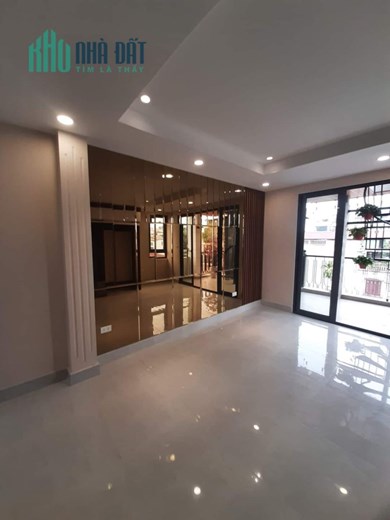 Bán tòa căn hộ 224m2 phố Hồng Hà, Hoàn Kiếm 7 tầng Thang máy Dòng tiền 2 tỷ/năm Giá 25.4 tỷ