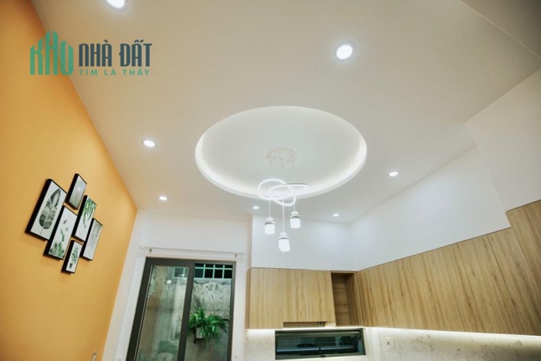 Hiếm 2MT Cộng Hoà 178m2 KD đỉnh chỉ 23 tỷ TL