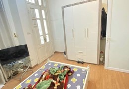 40m Giá 3.1 Tỷ Phố Hoàng Hoa Thám Trung Tâm Ba Đình. Nhà Nhỏ Tiền Tiện Ích Ngập Tràn.Chủ Muốn Bán