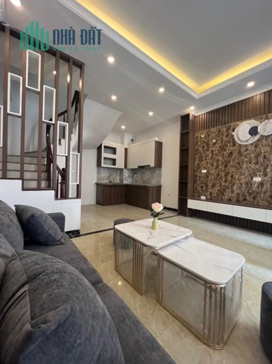 Bán Apartment 93m2 phố Âu Cơ, Tây Hồ 34 phòng Thang máy Dòng tiền 10%/năm Giá 20.1 tỷ