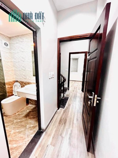 Bán nhà Tô Vĩnh Diện Thanh Xuân Hà Nội giá rẻ 6 tỷ 56 diện tích 39m2 ,ô tô
