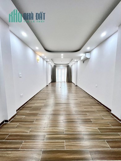 Bán tòa nhà 221m2 phố Hồng Hà, Hoàn Kiếm 7 tầng Thang máy Dòng tiền 10%/năm Giá 25.3 tỷ