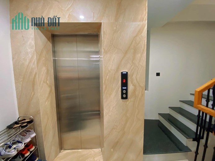 Bán tòa căn hộ 224m2 phố Hồng Hà, Hoàn Kiếm 35 phòng Thang máy Nhập Dòng tiền khủng Giá 25.4 tỷ