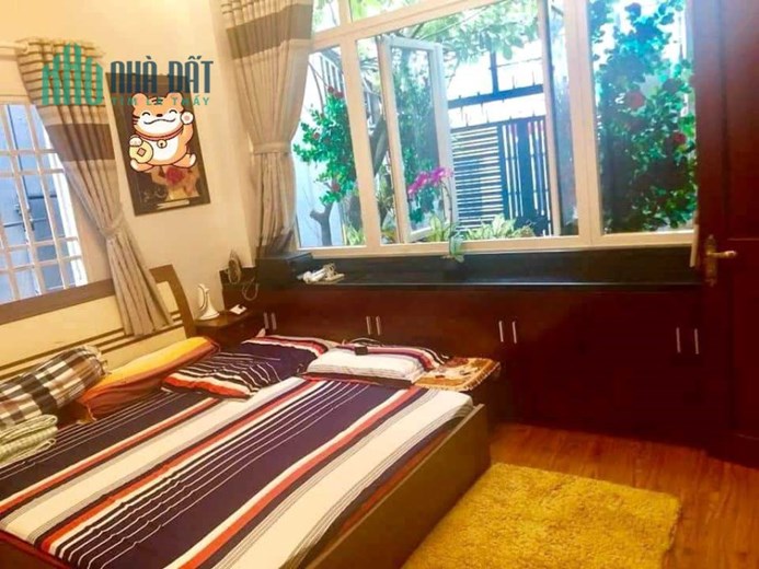 Bán GẤP nhà đẹp HXH gần Lê Văn Khương, Quận 12, 9x10m, 2 tầng, tặng NT