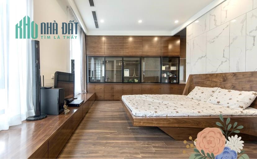BÁN GẤP NHÀ PHỐ QUÁN THÁNH, Ô TÔ, KINH DOANH, 45M2 6T MT5M, GIÁ 11 TỶ