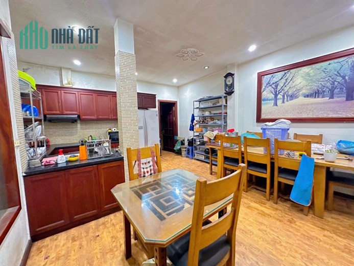 Bán MP Trường Chinh, KD sầm uất, đường 2 chiều, QH ổn định, 80m2 x5Tầng, giá 19.5 tỷ 0969693855