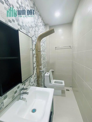 Ngợp Giảm 1tỷ,Bán Rẻ Nhà HẺm ÔTô Thông Phạm Văn Hai,P,5 Tân BÌnh,80m2,3  Tầng,Hơn 8tỷ