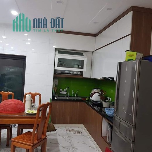 BÁN GẤP NHÀ DOÃN KẾ THIỆN CẦU GIẤY, DÂN XÂY, 2 MẶT THOÁNG, GẦN PHỐ, 52M2 GIÁ CHỈ 5TỶ85
