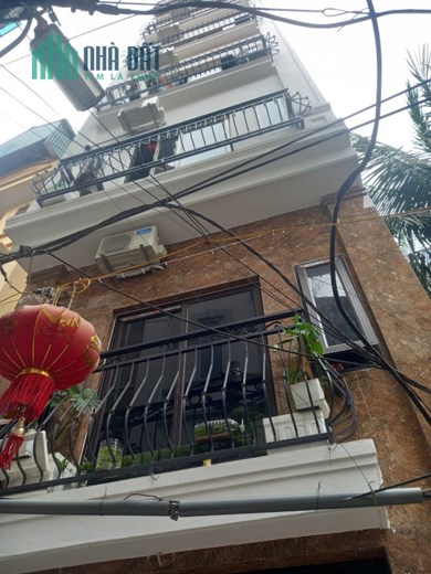 Bán nhà Kim Giang Thanh Trì 95m 9 tầng 35 phòng KK, gác xép,Doanh thu1.86 tỷ/ năm.Lh e Long.