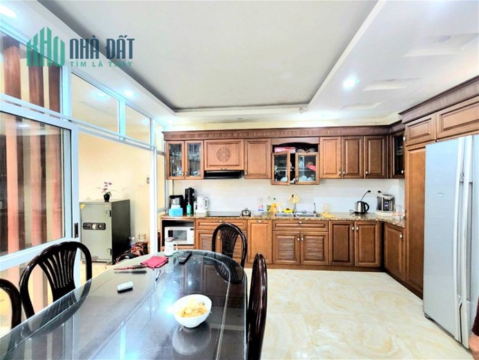 BÁN NHÀ LẠC LONG QUÂN- OTÔ -ô chờ THANG MÁY -VP- GẦN HỒ TÂY  86 M 4 TẦNG 12,5 TỶ
