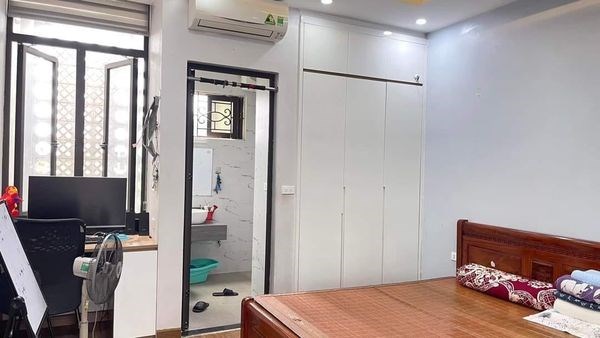 BÁN NHÀ MAI DỊCH CẦU GIẤY, DÂN XÂY, 2 MẶT THOÁNG SÁNG, GẦN ÔTÔ, 48M2 GIÁ CHỈ 5TỶ55