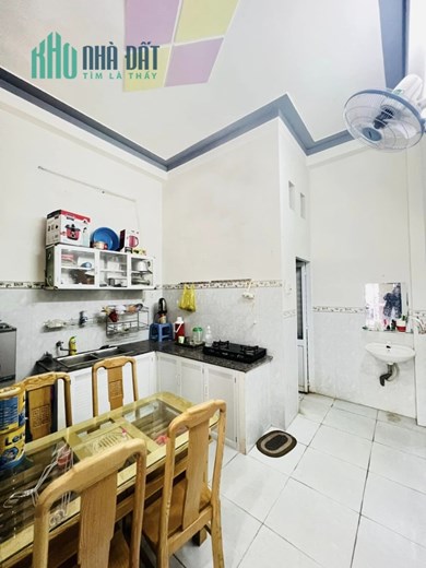 Bán Nhà Hẻm Ô Tô Tây Sơn P.Quang Trung Quy Nhơn , 42,2m2 , 1 Mê , Giá 1 Tỷ 950Tr