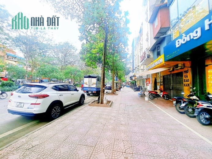 Hoa Hậu Mặt Phố Hai Bà Trưng 34m 5 tầng MT7.1 Nhà quá đẹp Kinh doanh Vô Địch