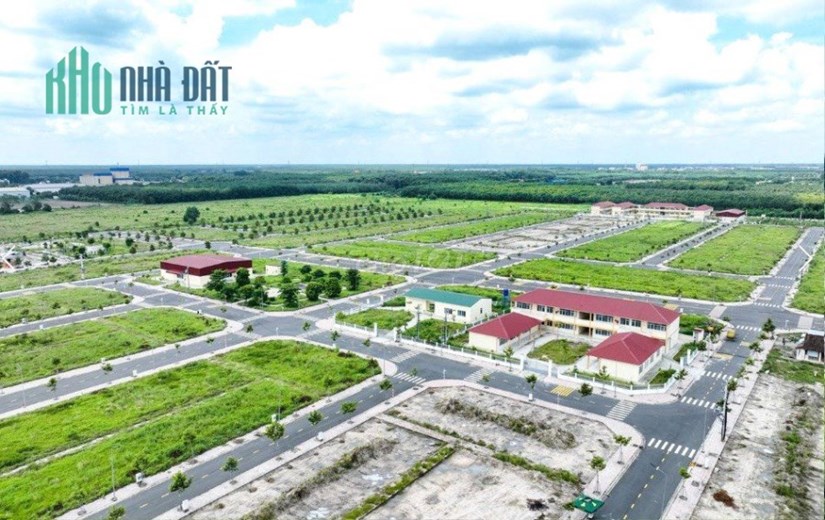 Cần ra nhanh lô đất nền Nam An ngay trung tâm hành chính sổ sẵn giá chỉ 1,550tỷ/nền