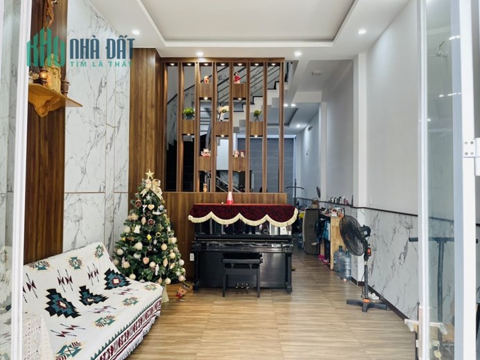 Bán nhà 1 sẹc HẺM XE HƠI 6M, Đường ĐỘC LẬP, Q.TÂN PHÚ, 72m2( 4.1x17.5), 3 TẦNG