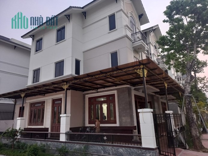 Chỉ nhỉnh 6 tỷ có ngay biệt thự vườn Singapore giáp Ninh Hiệp