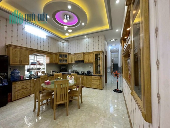 Bán nhà Gò Vấp,68m2,ngang 5m,4 tầng, hẻm 5m thông thoáng chỉ 5.3 tỷ