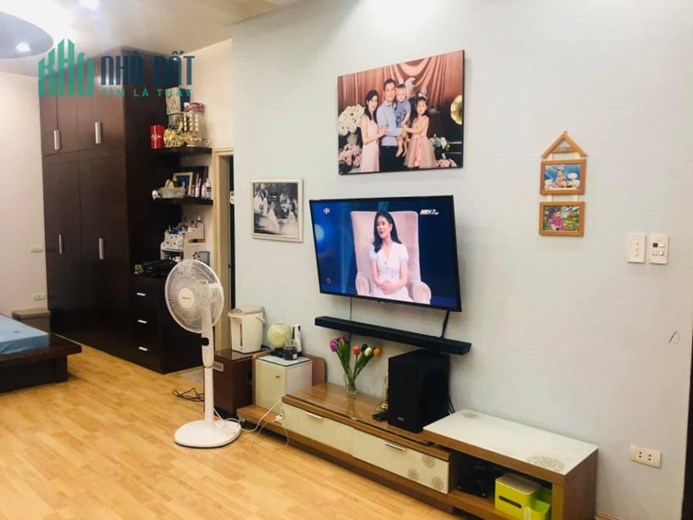 MẶT PHỐ HOÀNG SÂM 40M2 X 5T VỈA HÈ – KINH DOANH - Ở ĐẲNG CẤP 10.8 TỶ