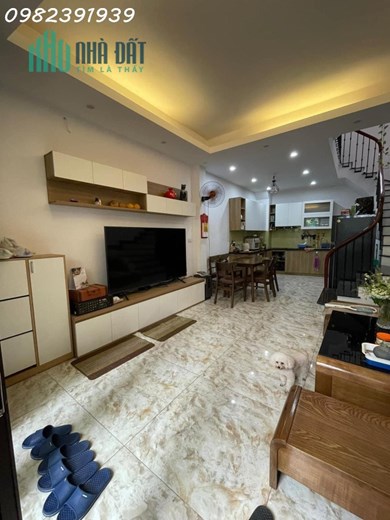 NGÕ THÔNG KINH DOANH - PHỐ HÀO NAM DT 44M - GIÁ 5.6 TỶ