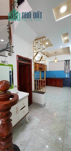 Nhà 1trệt 2lầu ( 15 phòng ) thu nhập 35triệu/tháng, Linh Xuân, dt 180 m² giá 9,8 Tỷ