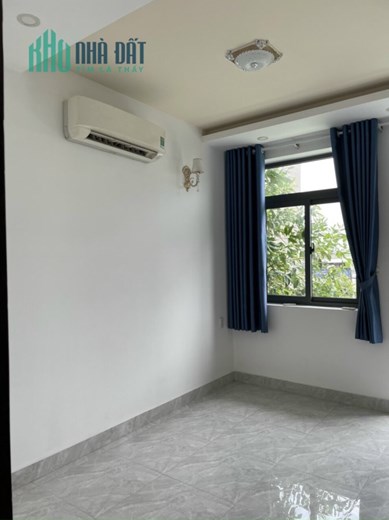 Nhà 1trệt 2lầu ( 15 phòng ) thu nhập 35triệu/tháng, Linh Xuân, dt 180 m² giá 9,8 Tỷ