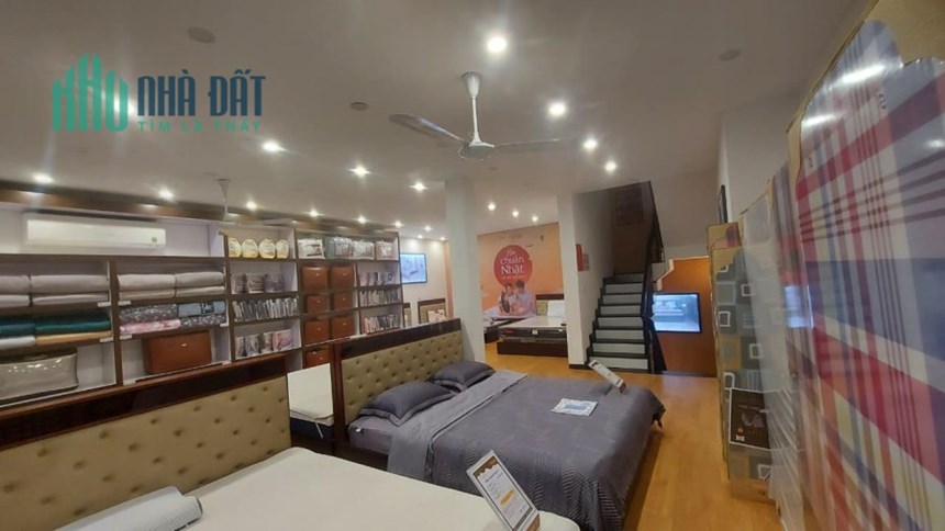 MẶT PHỐ NGUYỄN CHÍ THANH, VỈA HÈ ĐÁ BÓNG, KINH DOANH ĐỈNH, MẶT TIỀN RỘNG, 75M2 * 28 TỶ.