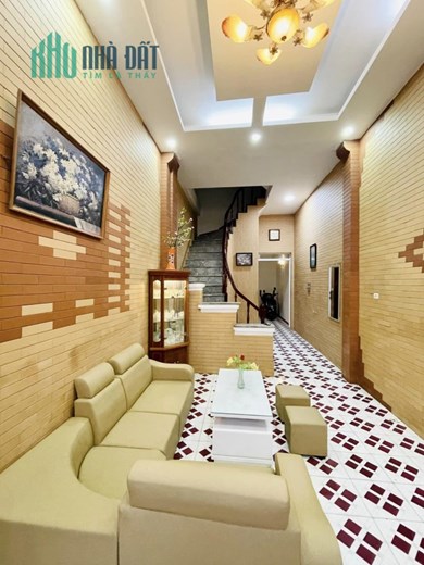 BÁN NHÀ PHỐ LÊ DUẨN, 48M2 - 4 TẦNG - 4 NGỦ, PHÂN LÔ, Ô TÔ ĐỖ CỬA, NHỈNH 6 TỶ