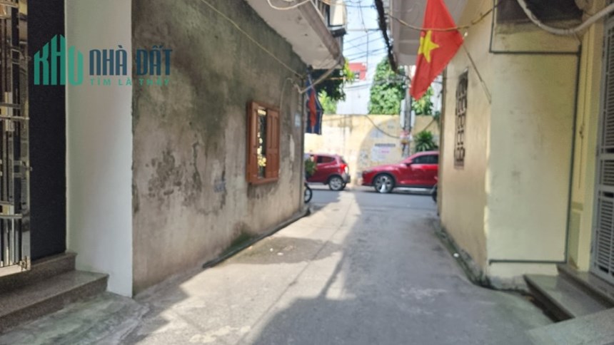 Bán đất 47m2 tặng nhà 2 tầng Thượng Lý, Hồng Bàng - Giá chỉ: 2,x tỷ