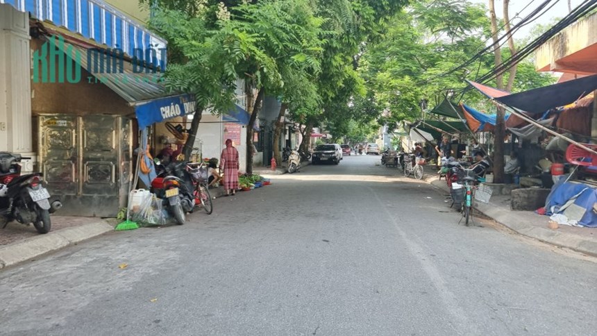 Bán đất 47m2 tặng nhà 2 tầng Thượng Lý, Hồng Bàng - Giá chỉ: 2,x tỷ