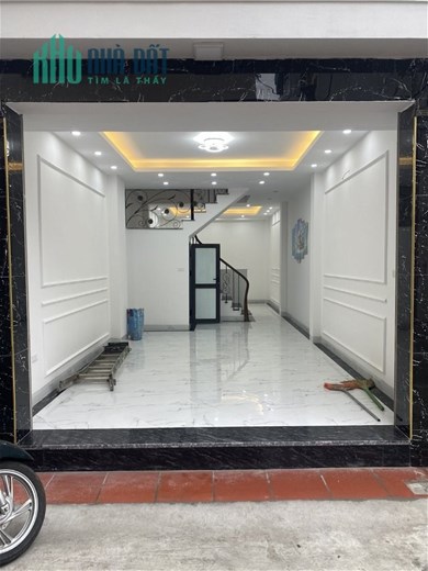 Mua nhà cho con đi học Hà Nội 24m2x4 Tầng gần ĐH Y Hà Nội giá 3 Tỷ - nhà đẹp, ở sướng.