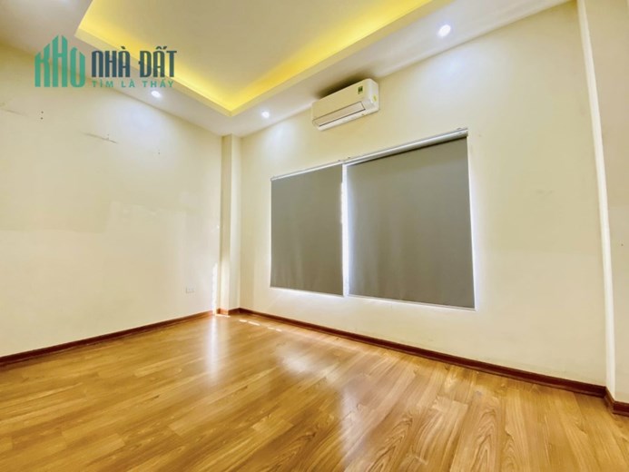 QUẬN TÂY HỒ NHÀ 5 TẦNG - ÔTÔ VÀO NHÀ - 50M RA MẶT PHỐ DT:48M2 - 5 PHÒNG NGỦ - MT:4.33M GIÁ: 4.75 TỶ