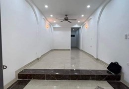 Bán nhà Cầu Giấy, Ô tô, Thang Máy, Kinh Doanh 86m2, giá 16 tỷ