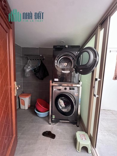 bán gấp căn nhà liền kề A10 khu ĐT Nam Trung Yên Nguyễn Chánh  Cầu Giấy, DT 75 m2 giá 25 X  tỷ.