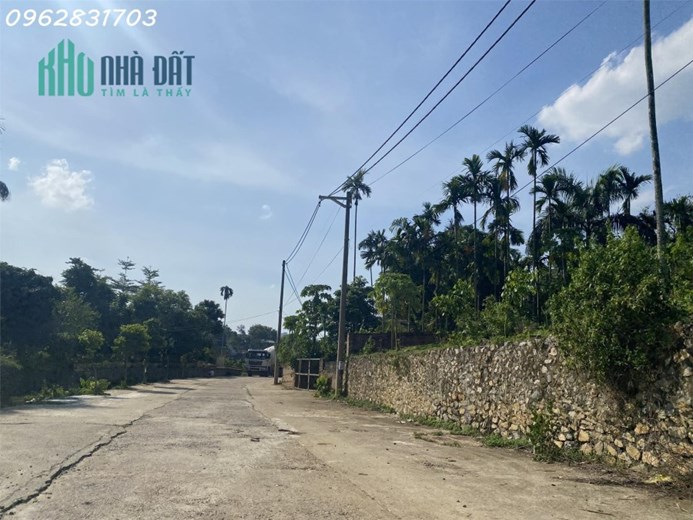 Hoa hậu 3 mặt đường đồng vỡ giá chỉ 8,5tr/m