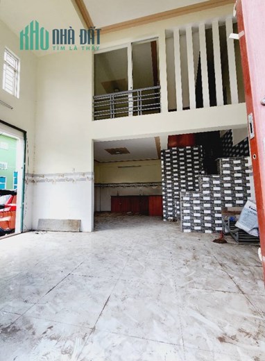 Bán Nhà Ôm Góc khu Thành Thái P.Quang Trung Quy Nhơn , 42m2 , 1,5 Mê, Giá 2 Tỷ 500Tr