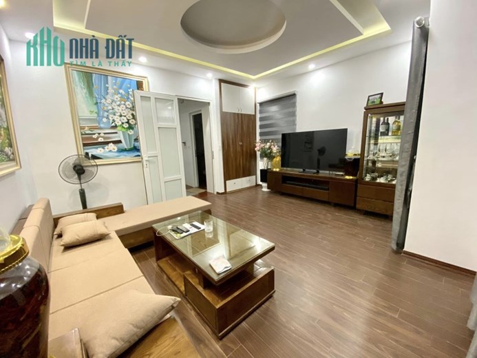 BÁN NHÀ TÔN ĐỨC THẮNG, Ở NGAY, GẦN PHỐ, 55M2 4T MT5M, GIÁ 6.6 TỶ