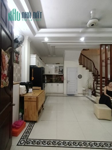 Bán nhà Long Biên- 62m- Lô Góc nhỉnh 4 tỷ - cầu Chương Dương
