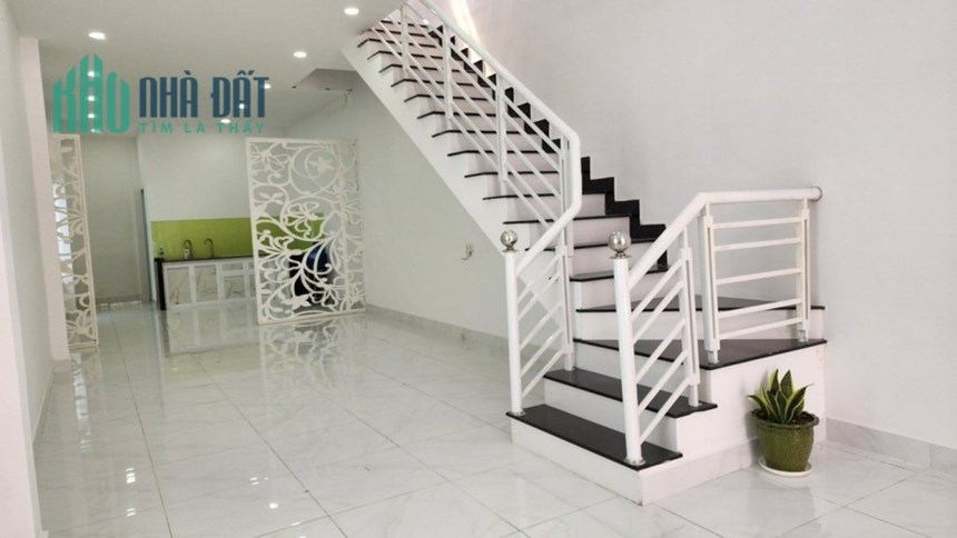 CẦN BÁN NHANH CĂN NHÀ ĐƯỜNG HỒ XUÂN HƯƠNG – NHA TRANG.