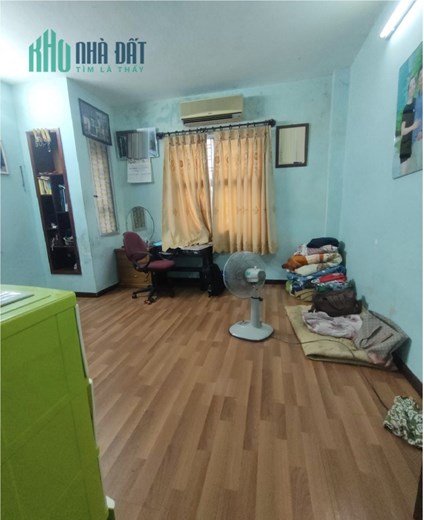 Nhà cách MT Đống Đa 50m, 3 tầng kiên cố, 2.x tỷ