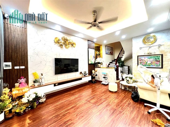 BÁN NHÀ MẶT NGÕ Ô TÔ KINH DOANH LẠC LONG QUÂN TÂY HỒ 5 TẦNG MT 4,5M CHỈ HƠN 7 TỶ