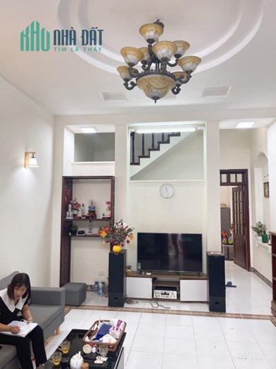 Bán nhà Phố Hoàng Hoa Thám, 85m2, MT 5m2, 8.5 tỷ.