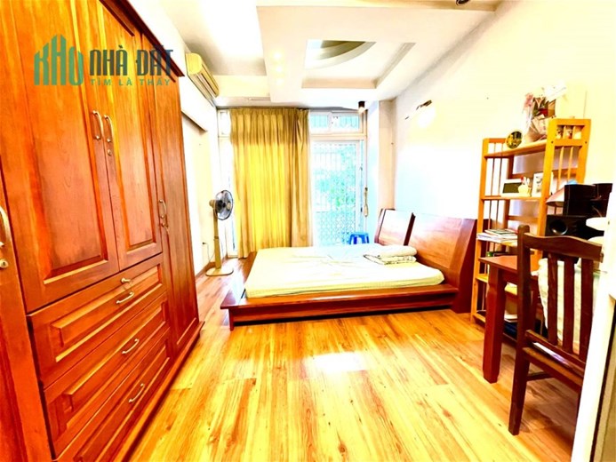 Phố GIÁP BÁT Cần Bán NHà 52m, 5 tầng, 7.5 tỷ, ngõ Ô tô, TT Hoàng Mai
