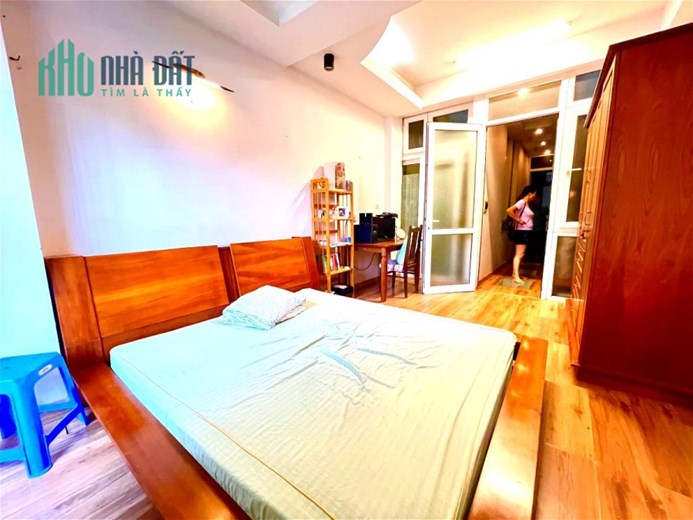 Phố GIÁP BÁT Cần Bán NHà 52m, 5 tầng, 7.5 tỷ, ngõ Ô tô, TT Hoàng Mai