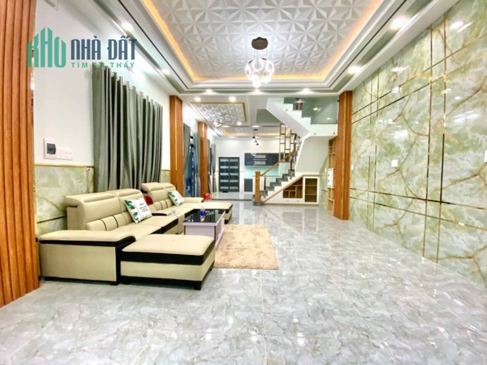 BÁN NHÀ LÔ GÓC 2 MẶT TIỀN ĐƯỜNG NHỰA HUỲNH TẤN PHÁT, THỊ TRẤN NHÀ BÈ - 98M2