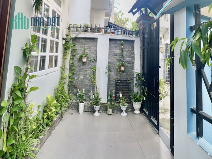 NGANG 5.3M, 72M2, 3 TẦNG, 3 PN - LÔ GÓC 2 MẶT HẺM THÔNG HÀ HUY GIÁP QUẬN 12, NHÀ ĐẸP Ở NGAY CHỈ